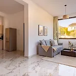 شقة Sanders River Plaza