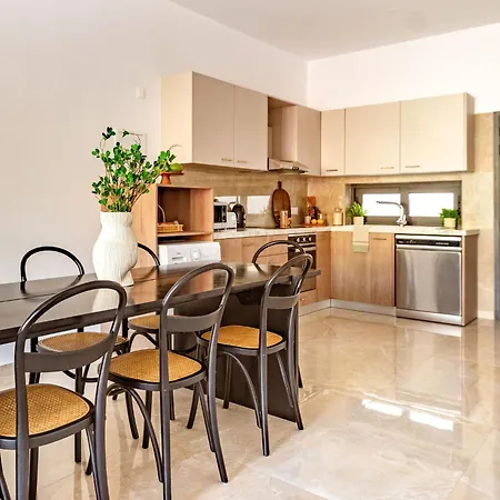 Sanders River Plaza *