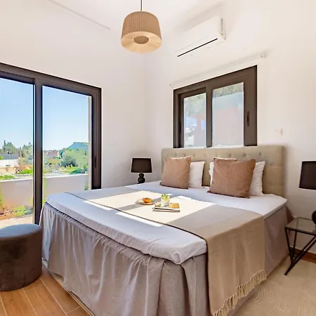 Sanders River Plaza Daire