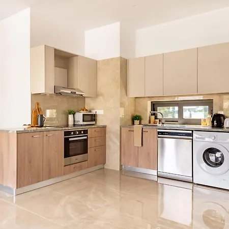 Sanders River Plaza Apartament