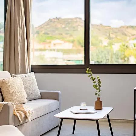 Daire Sanders River Plaza *