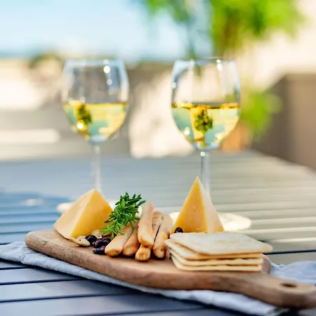 Sanders River Plaza Daire Limasol