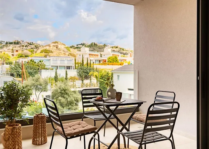 Sanders River Plaza アパート リマソール