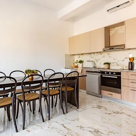 Apartamento Sanders River Plaza