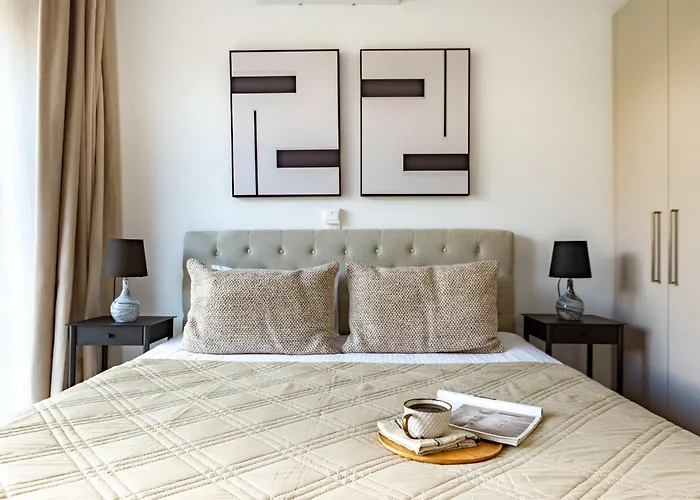 Sanders River Plaza Apartamento