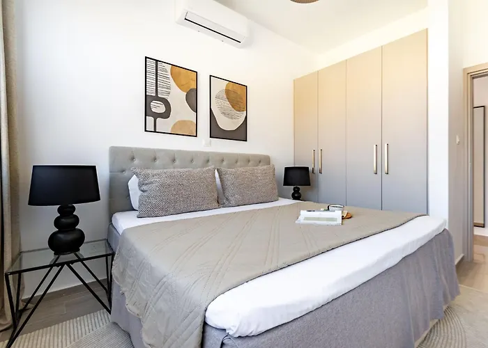 Sanders River Plaza Apartamento